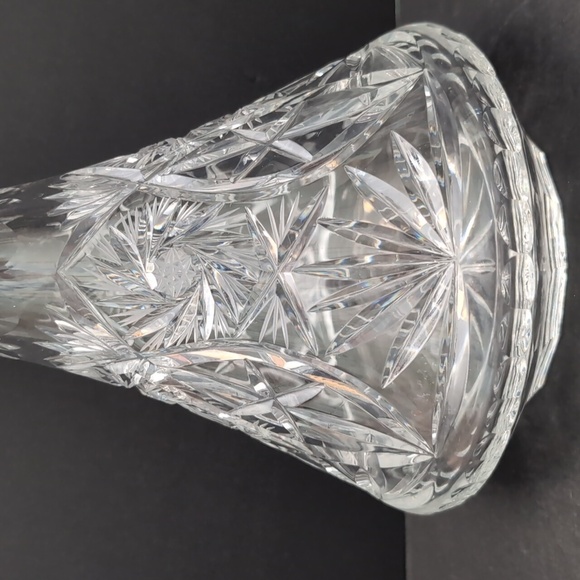 VGT, Heavy Cut Pinwheel Crystal Decanter/Stopper. - Picture 2 of 11